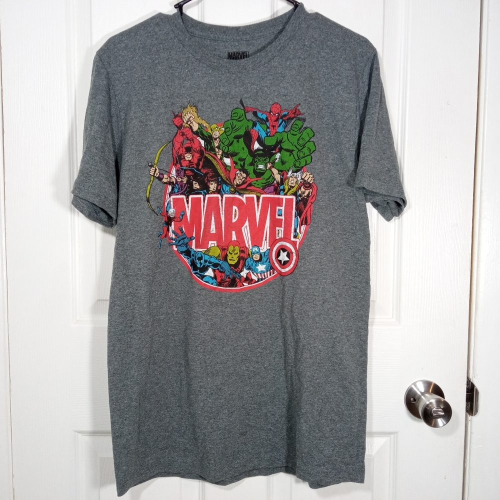 Marvel Legends Comics Men's Short Sleeve Crew Neck T-shirt Size M Gray